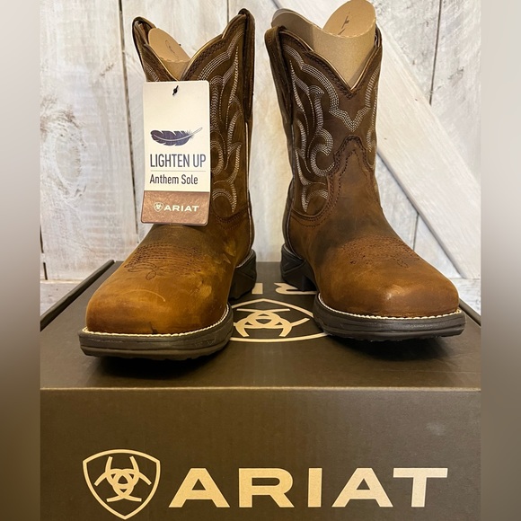 Ariat Women’s Anthem Shortie II Waterproof Western Boots Distressed Brown 7B - Picture 1 of 7